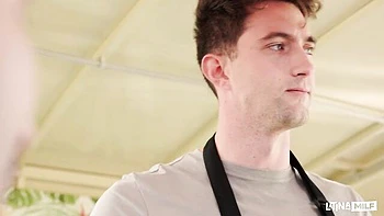 Mariana Martix and Lucy Mendez are enjoying outdoor hard fuck