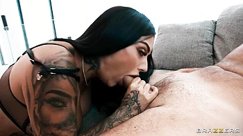 Hard fuck in the sideways pose with a busty brunette The Official Egypt