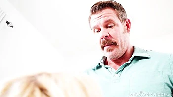 Oral sex session with a leggy big-boobed blonde Annaleigh Reno