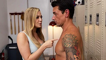 Good doggy style fuck with a big-boobed blonde Blake Blossom