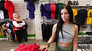 Blonde angel Rylee Blake feels a pretty huge wiener in her wet hole