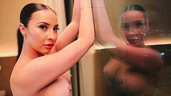 Bitchy angel with nice bottom Melissa Stratton rammed by massive cock