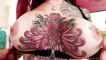 Bitchy redhead babe Luna Legend likes intensive anal penetration