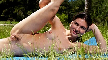 Beautiful sweetheart Annet Mylks plays with her wet vagina