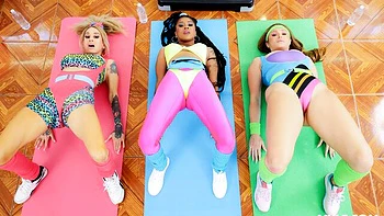 Skylar Snow and Sarah Jessie are enjoying interracial dick-riding