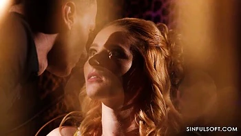 Glamorous nighttime fuck with a long-legged babe Lucianna Lucci