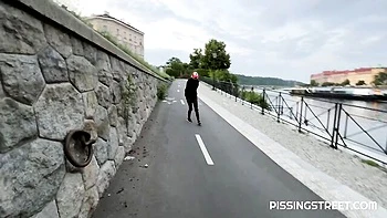 Modest Claudia's posing clip