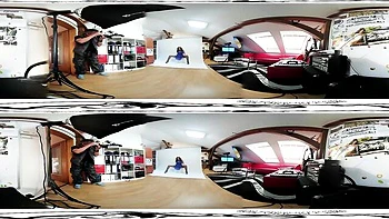 Rough Sarah Kay - vr scene - Bravo Models