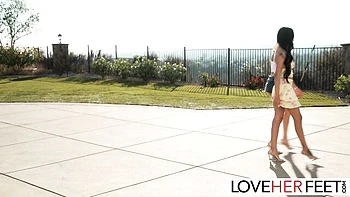 Fetish dirt with witching Giselle Amore and Penelope Woods from Love Her Feet