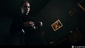 Sexy Amirah Adara at cosplay video