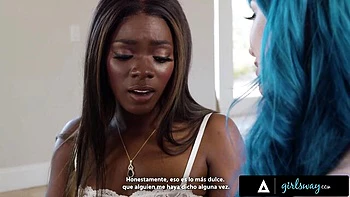 Seductive Ana's foot fetish scene