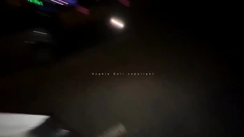 il baise ma chatte sur un parking en sortant du resto