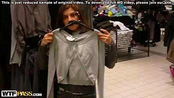 Deepthroat from gf in fitting room