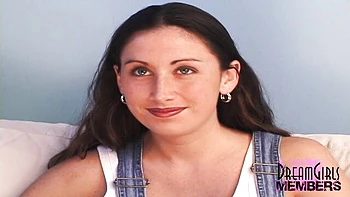 Pulchritudinous doxie at amateur casting dirt