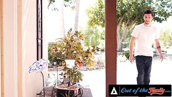 Sarah Vandella's doggystyle dirt by Out Of The Family