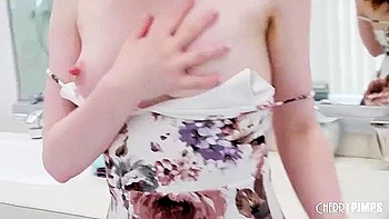 Ella Hughes In Ellas Sex