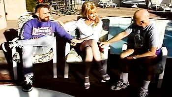 Siren's threesomes smut