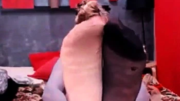 Russian MILF Shows Her Sexy Soles on Webcam