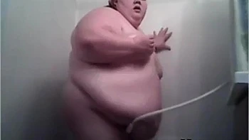 BBW Masturbates In The Shower: Amateur, Pornhub  Masturbation Porn