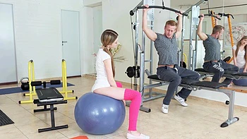 Fit cutie Vlada gets banged in gym peaches style