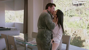 Manuel Ferrara and Sadie Blake in sensual action