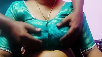 Indian Desi Lovers Start Full Hard Hindi Sex Video