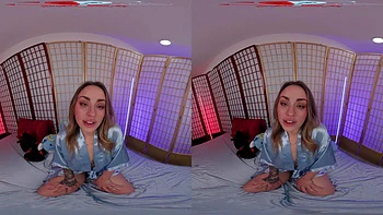 Anna Claire Clouds Hijacks Your Attention