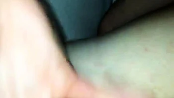 Close up MILF masturbation