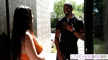 Isiah Maxwell and Sarah Arabic's huge tits scene by Love Her Boobs