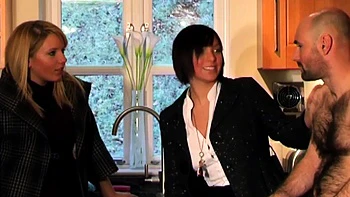 Becky Drayton Holly Formby And Lara Hanks Naked At Home