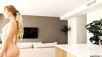 Wide-bottomed blonde Nikki Hill touches her nice shaved pussy