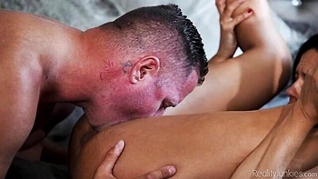 Sporty babe with nice abs Penny Barber jumps on a big cock