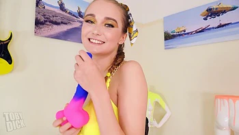 Hottie Coed Grace Lowdie Enjoys Milking Toby Dick Hard Cock!