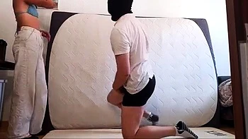 German Balls Busted - Harte Tritte Von Ihr In Eier