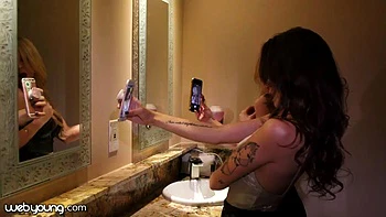 Kiara Cole And Her Frat Girls Gets Nasty On The Counter Of Her Stepdad s Closed Bar: Porn