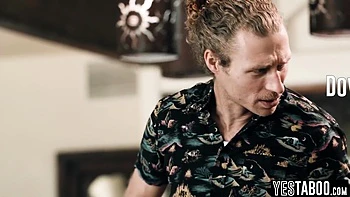 Curvy Ass Stepsis Tricks And Fucks Stepbro - Leana Lovings