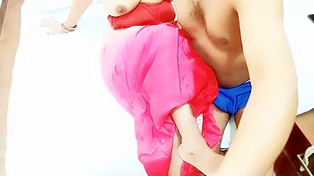 Saree Wife Cheating Her Husband Wearing Red Bra