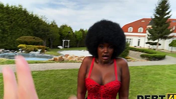 Ricky Rascal and Lexi Luv enjoy passionate sex in the open air