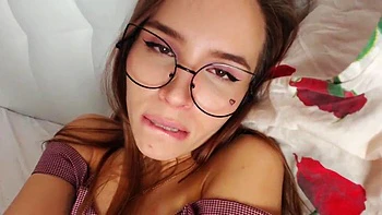 Big Glasses: Babe, Bongacams  Brunette Porn