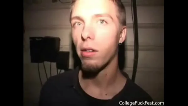 Girl slut Blowjob while Fingering