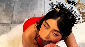 Violet Myers Starting The New Year With A Bang 2026