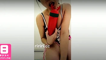 Cute Blonde Masturbates on Webcam with Toy