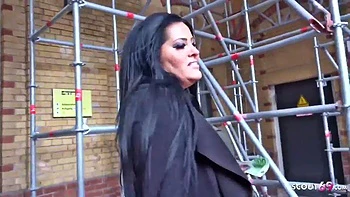 Boat Tour: Blowjob, Bongacams  Brunette Porn