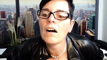 Mature on cam: Big Tits, Brunette  Masturbation Porn