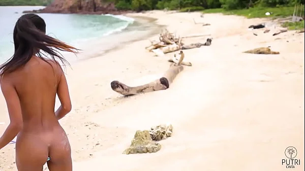 Putri Cinta in 'Shorely Not' Film