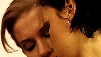 Blonde and brunette lesbian neighbors licking pussy