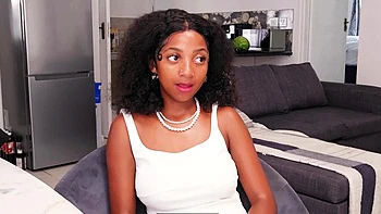 Black teen wannabe model on 1st casting