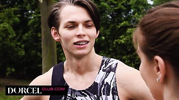 Spooning porn with cheerful Sata Jones from Dorcel Club