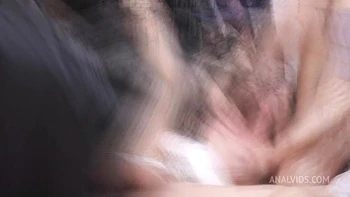 The Bachelor party of Kaitlyn Katsaros, Vittoria Divine 6on