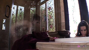 Splendid dame's girl masturbating video